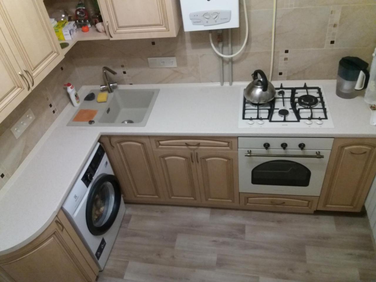 Сozy appartment near metro station 23 Avgusta Харьков Экстерьер фото